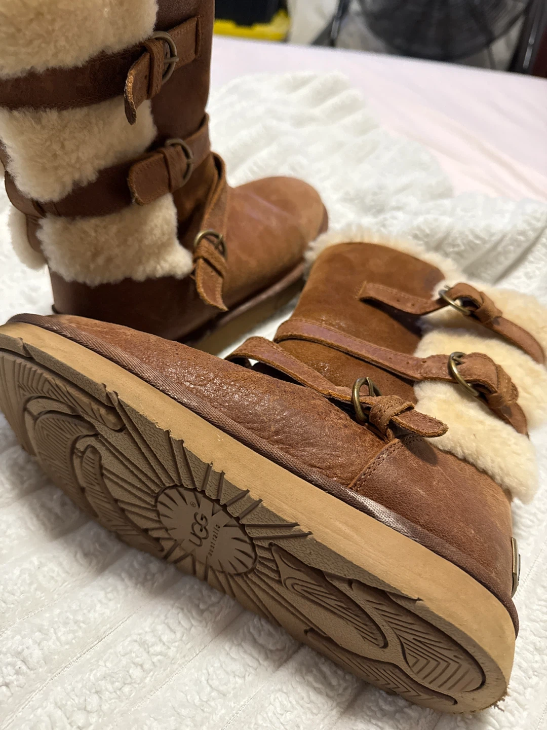 UGG Brown Leather Boots - photo 3