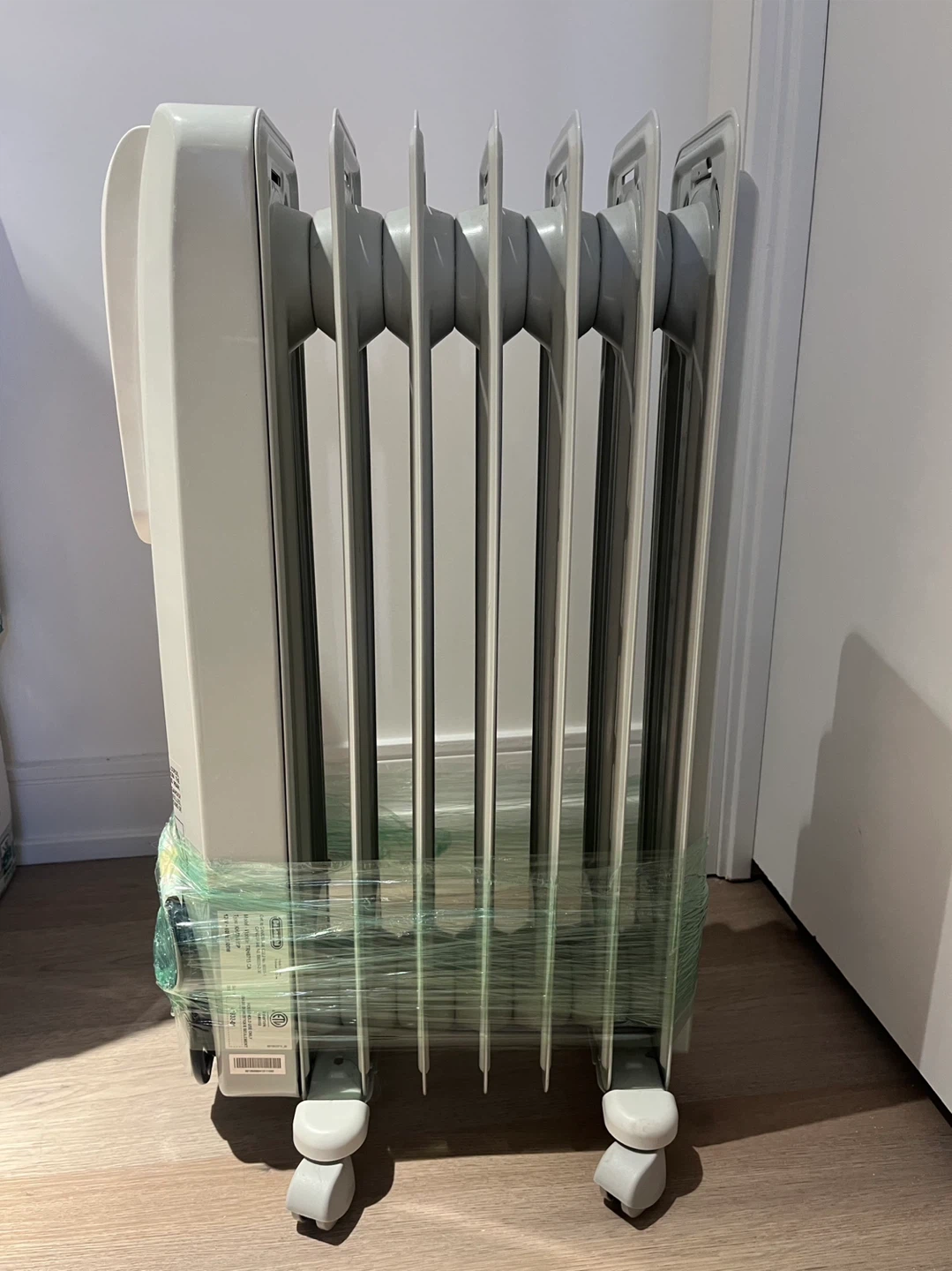 De'Longhi Oil-Filled Radiator Space Heater - photo 3