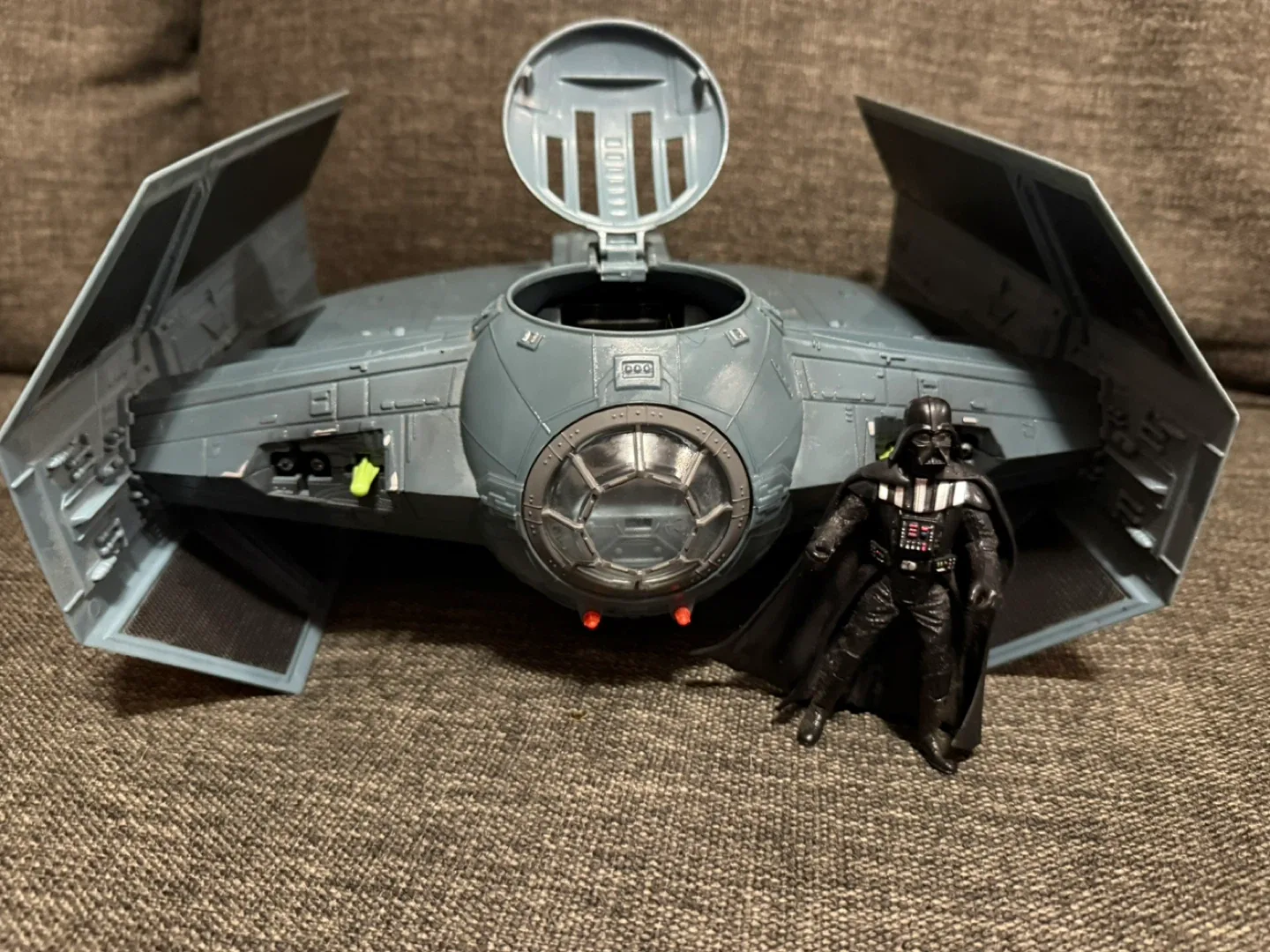 Star Wars Darth Vader Tie Fighter Toy