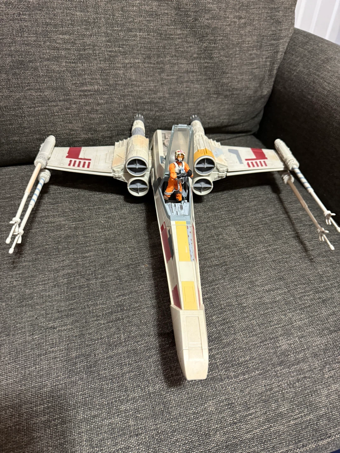 Star Wars X-Wing and R2-D2 Figures