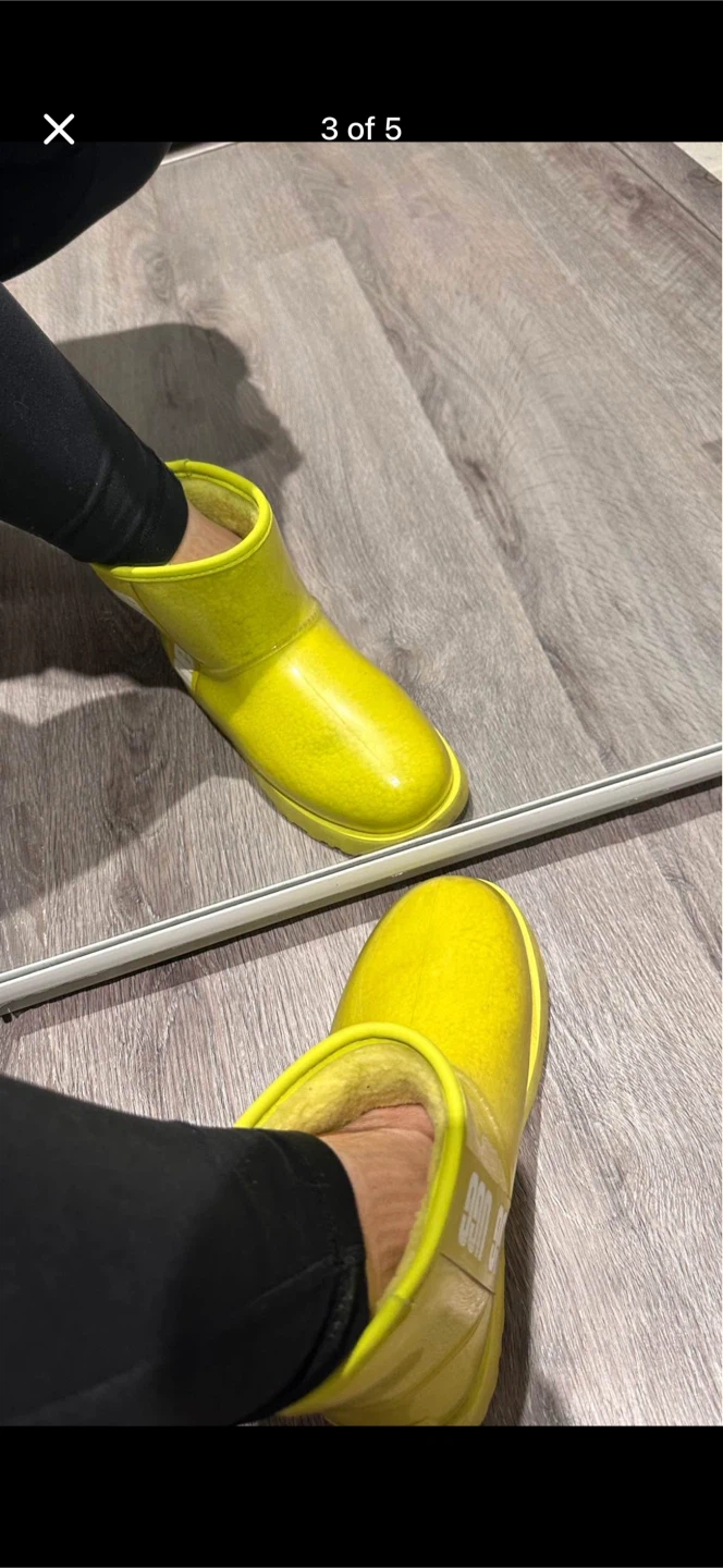 UGG Yellow Rain Boots - photo 3