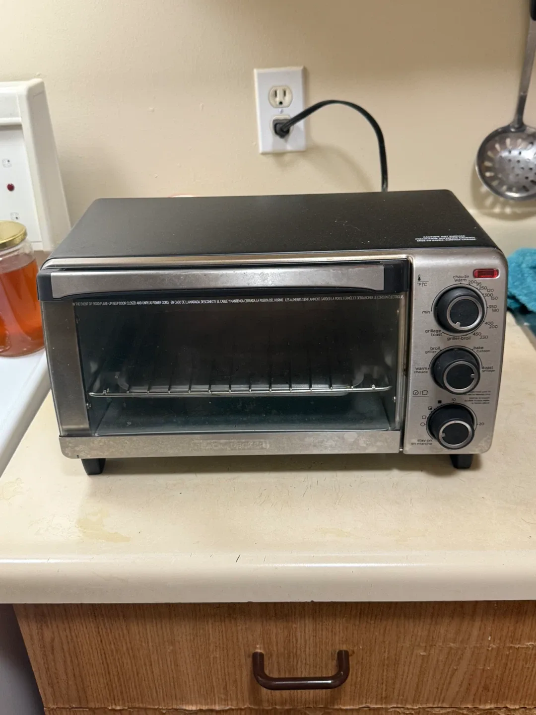 Black+Decker Toaster Oven image indicator(2)