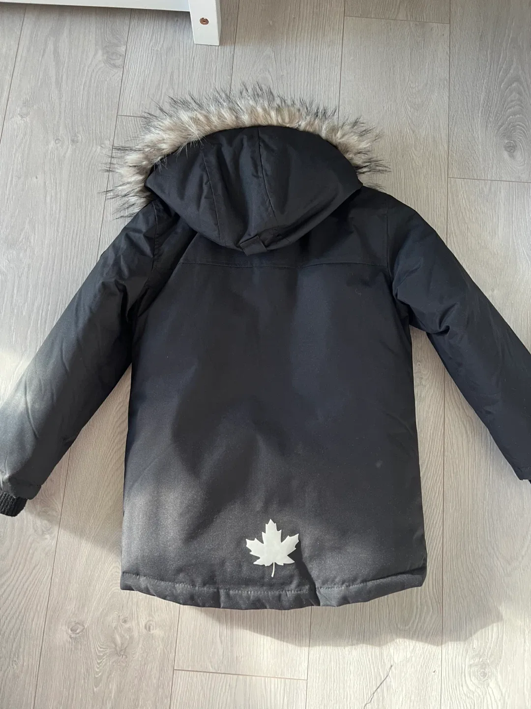 Canadiana Black Winter Parka Size M (7-8) image indicator(4)