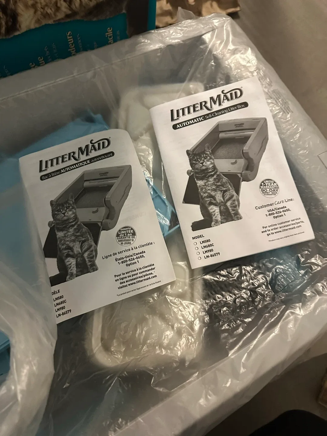 New Littermaid Automatic Self-Cleaning Litter Box