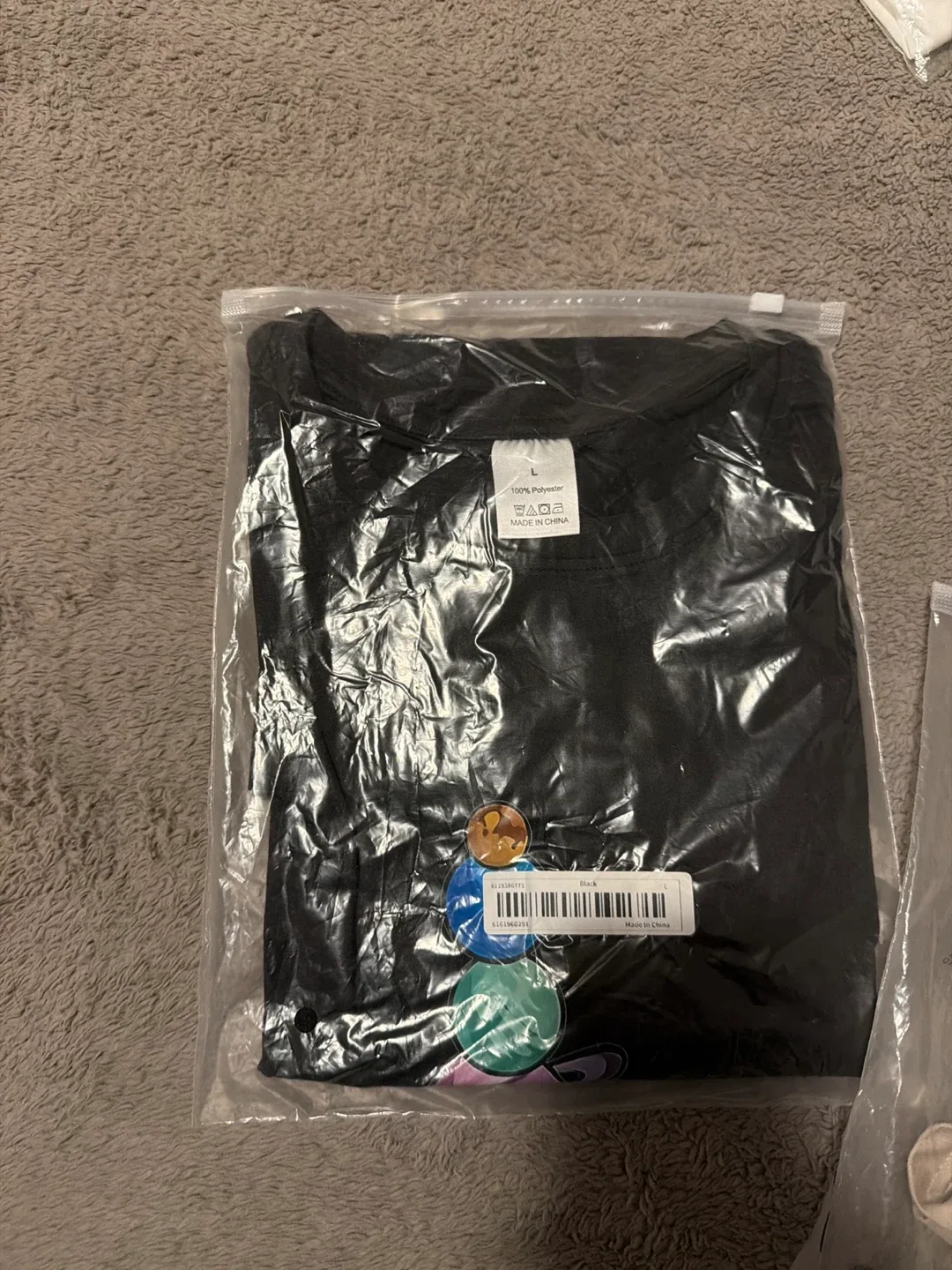 Black Graphic T-Shirt - Size L - New