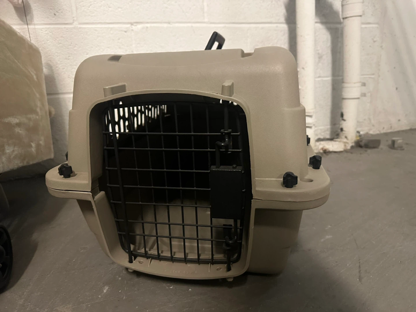 Large Pet Carrier - photo 2