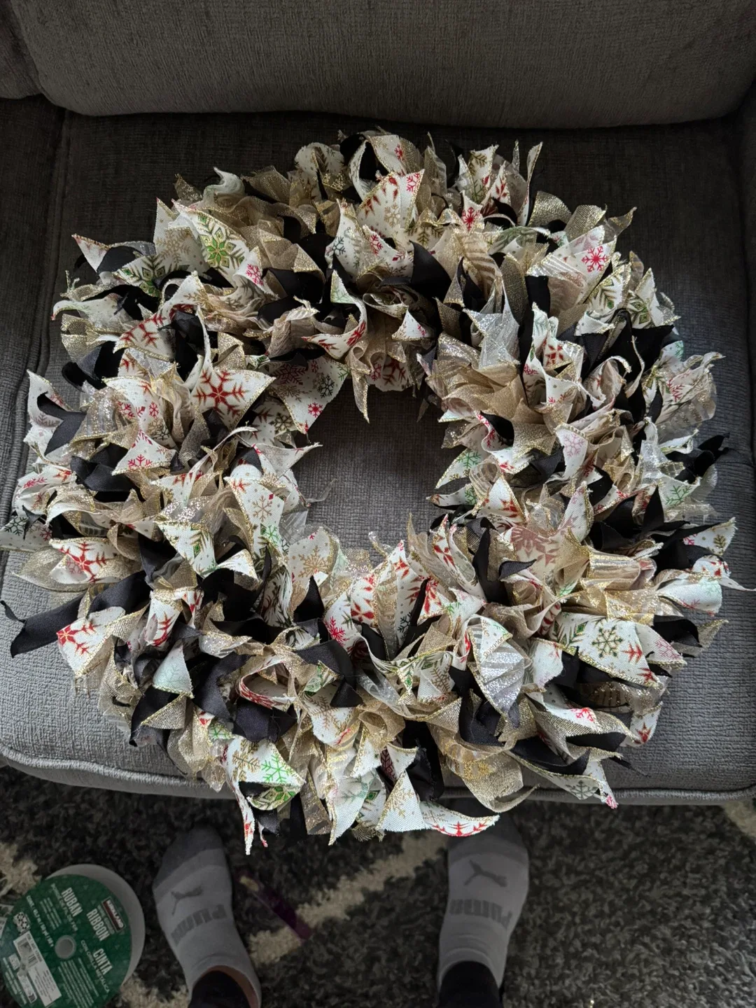 Handmade Ribbon Wreaths image indicator(3)