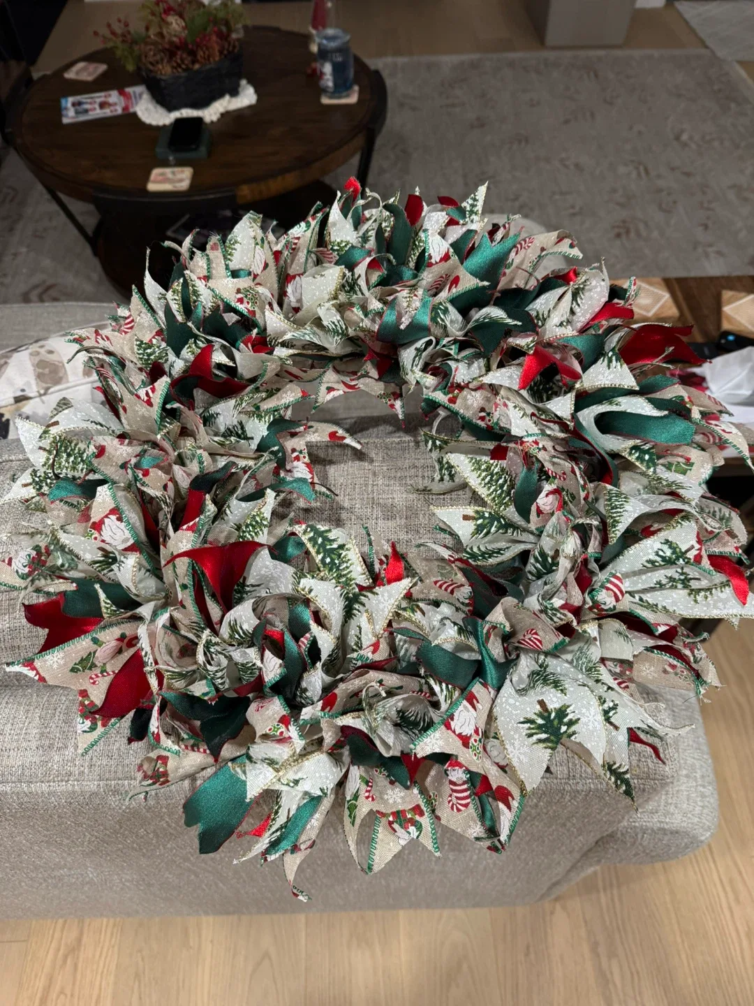 Handmade Ribbon Wreaths image indicator(9)