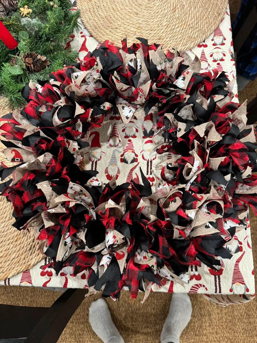 Handmade Ribbon Wreaths image indicator(10)