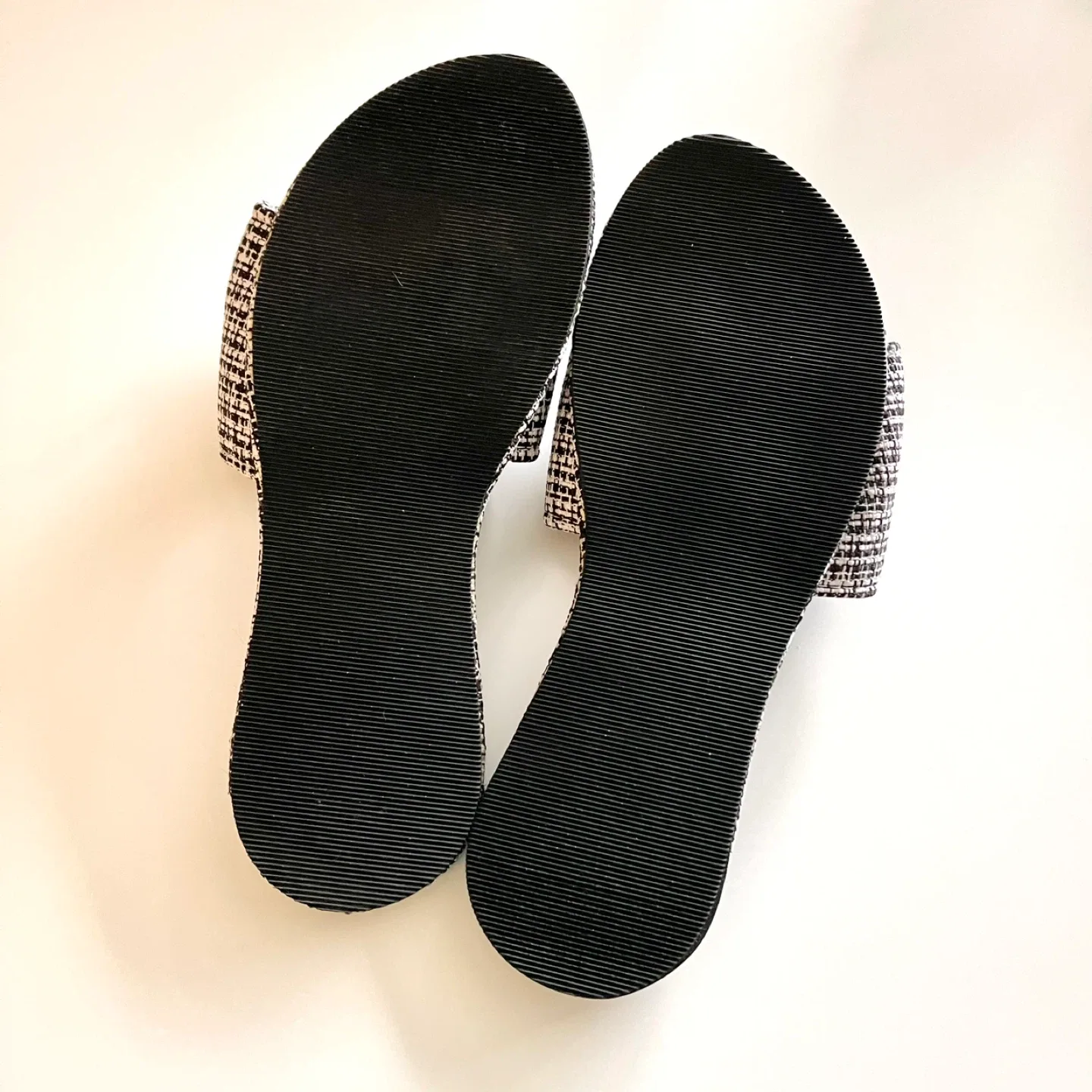 Bow Accent Slides #Cleanout image indicator(4)