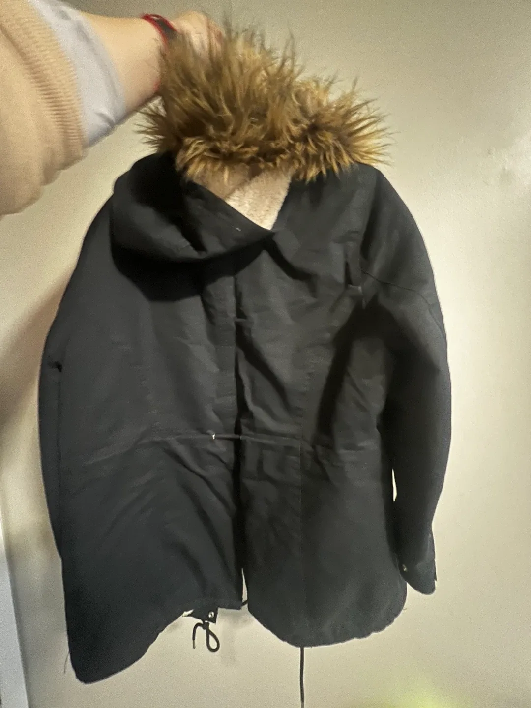 Black Winter Parka with Faux Fur Trim image indicator(2)