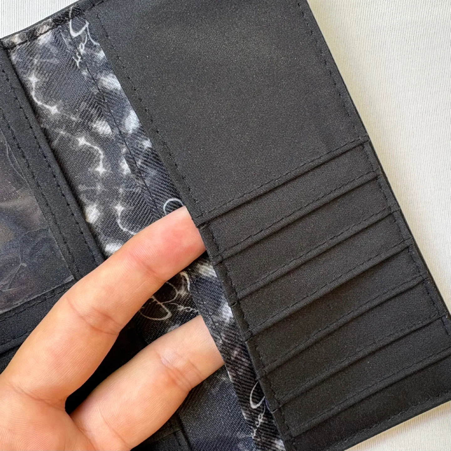 Jessica Simpson Black Pleated Wallet Faux Leather Organizer image indicator(6)