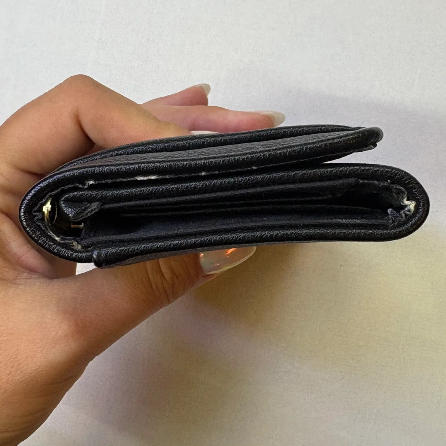 Jessica Simpson Black Pleated Wallet Faux Leather Organizer image indicator(7)