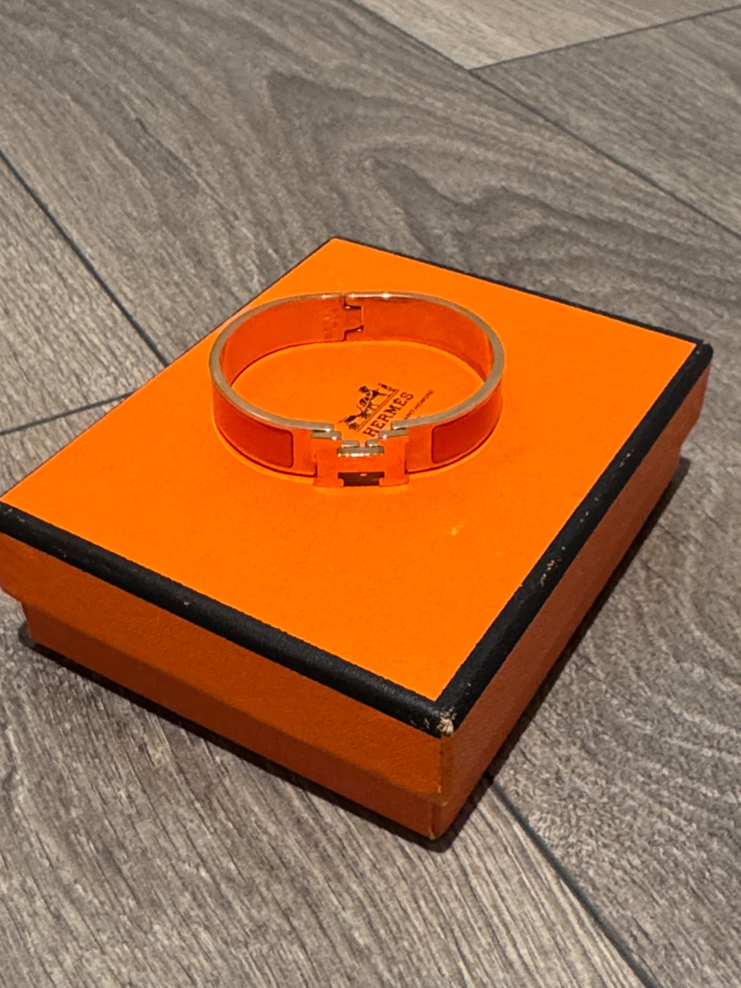 Hermès Clic H Bracelet Orange