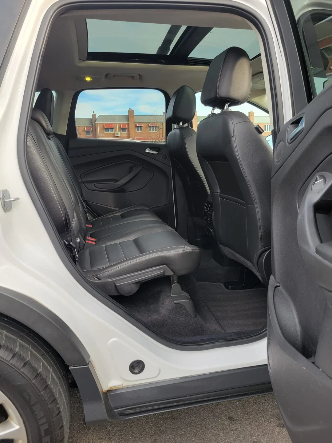 2016 Ford escape titanium 4D SUV  4 WD image indicator(6)