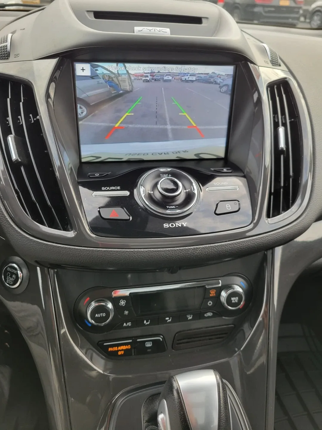 2016 Ford escape titanium 4D SUV  4 WD image indicator(3)