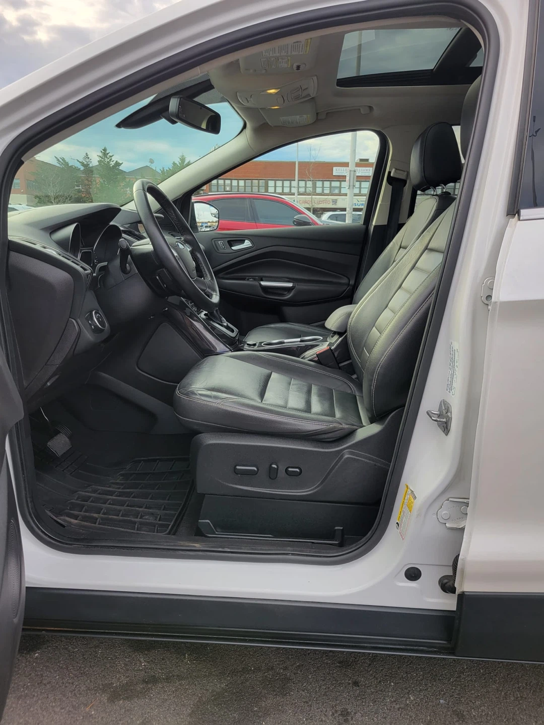 2016 Ford escape titanium 4D SUV  4 WD - photo 5