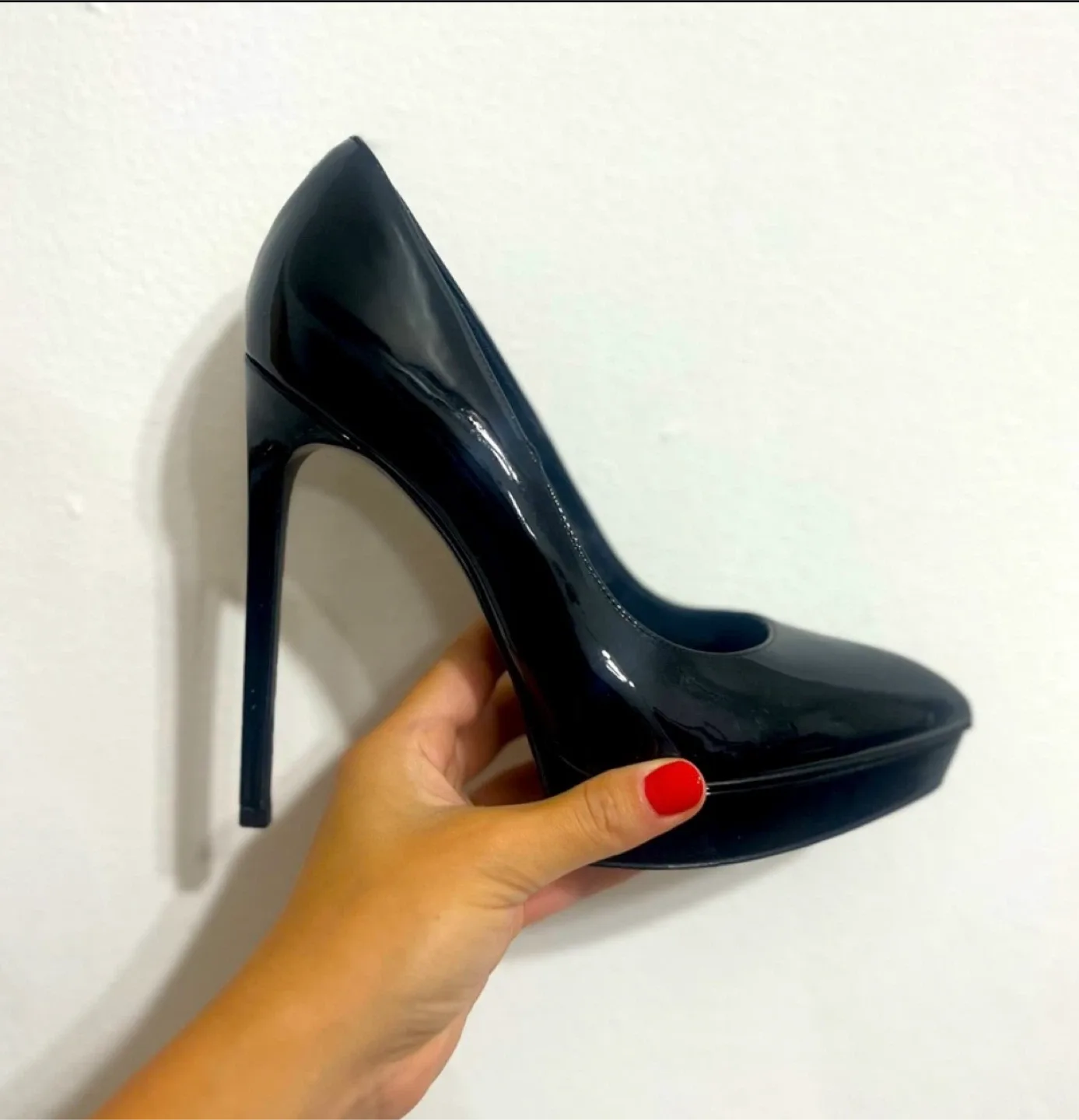 Saint Laurent Black Patent Leather Heels - Size 37