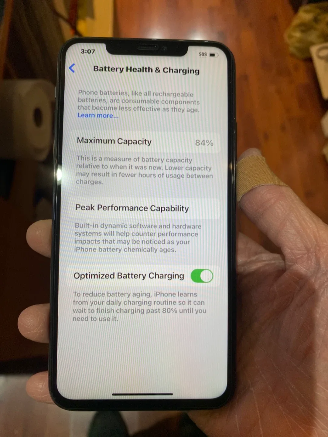 iPhone 11 Pro Max 64GB - Good Condition image indicator(4)