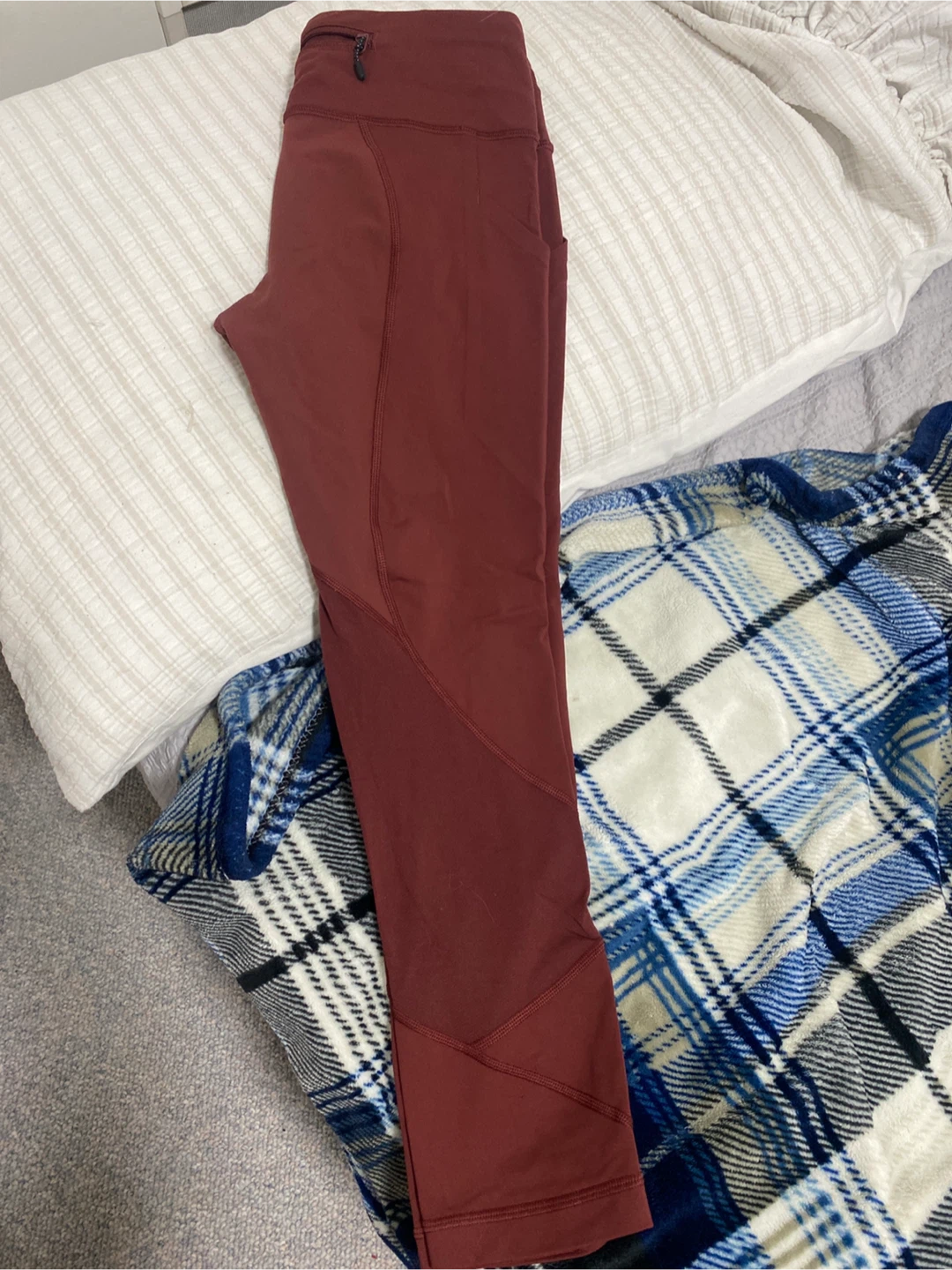 Lululemon Burgundy Leggings - photo 3