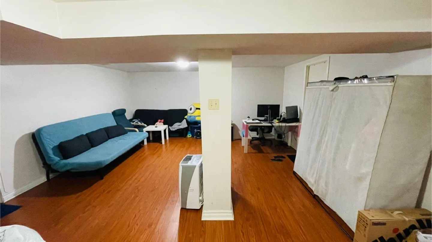 Basement for rent in etobicoke image indicator(5)