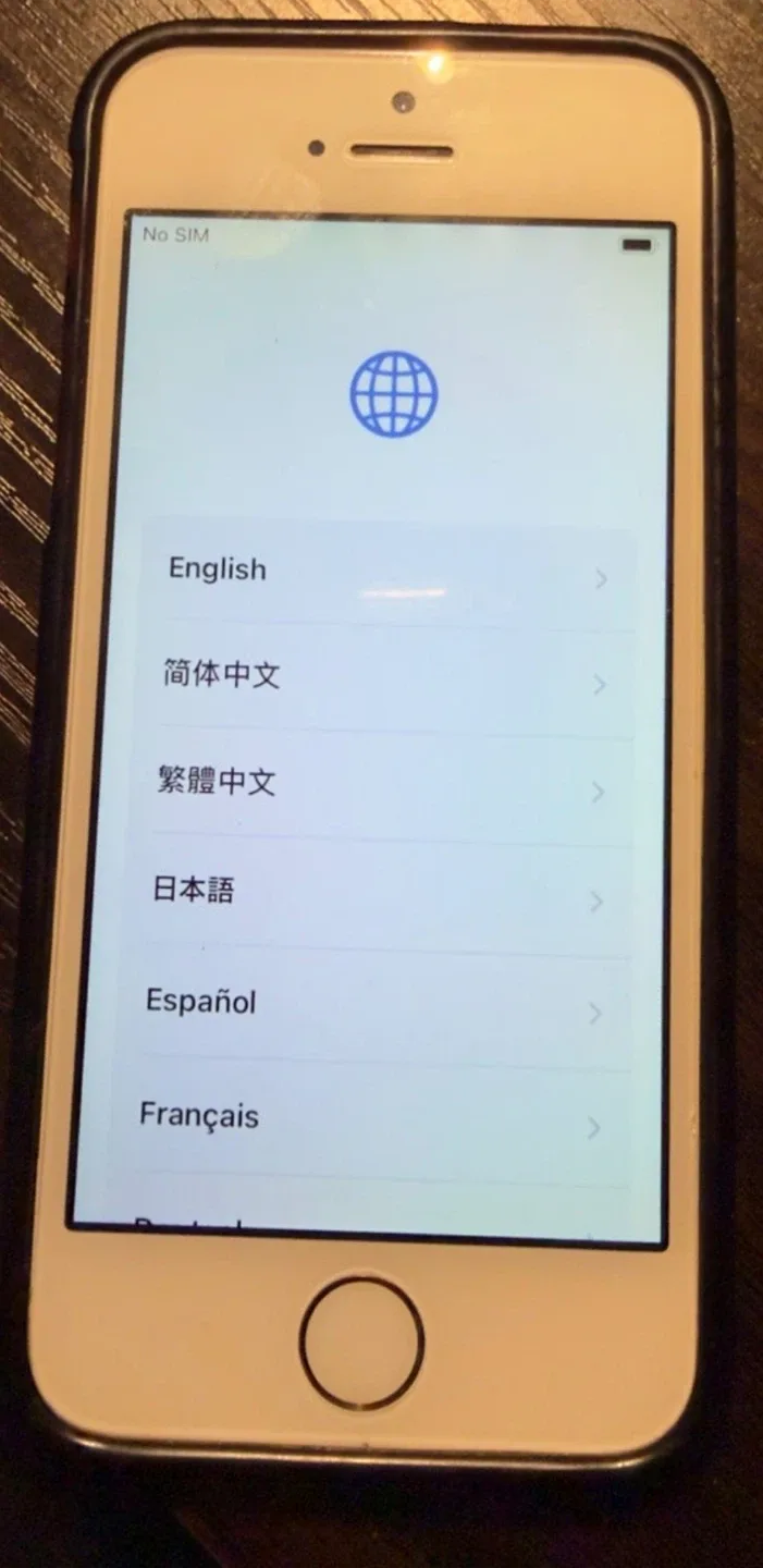 Apple iPhone SE Gold - #Cleanout