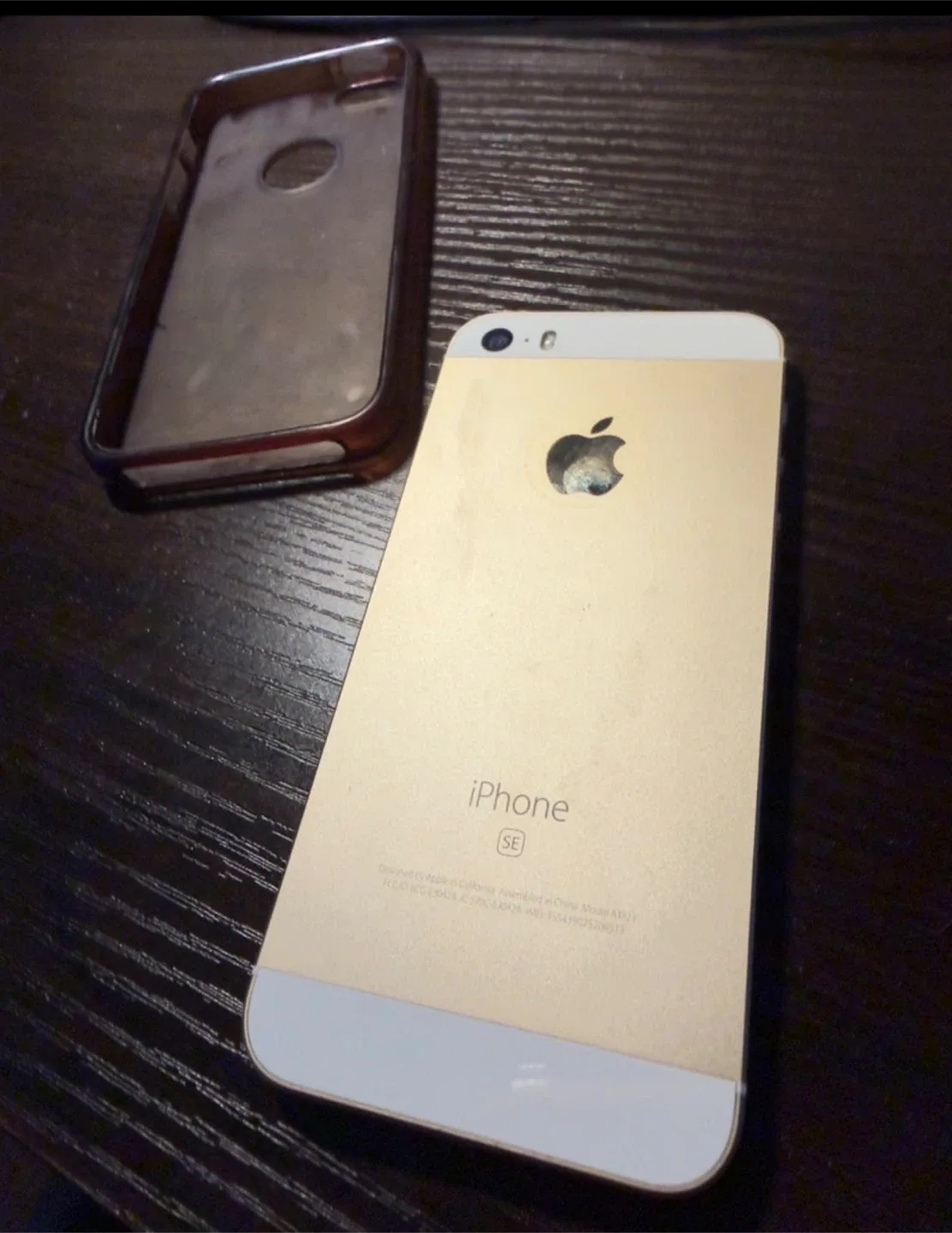 Apple iPhone SE Gold - #Cleanout image indicator(2)