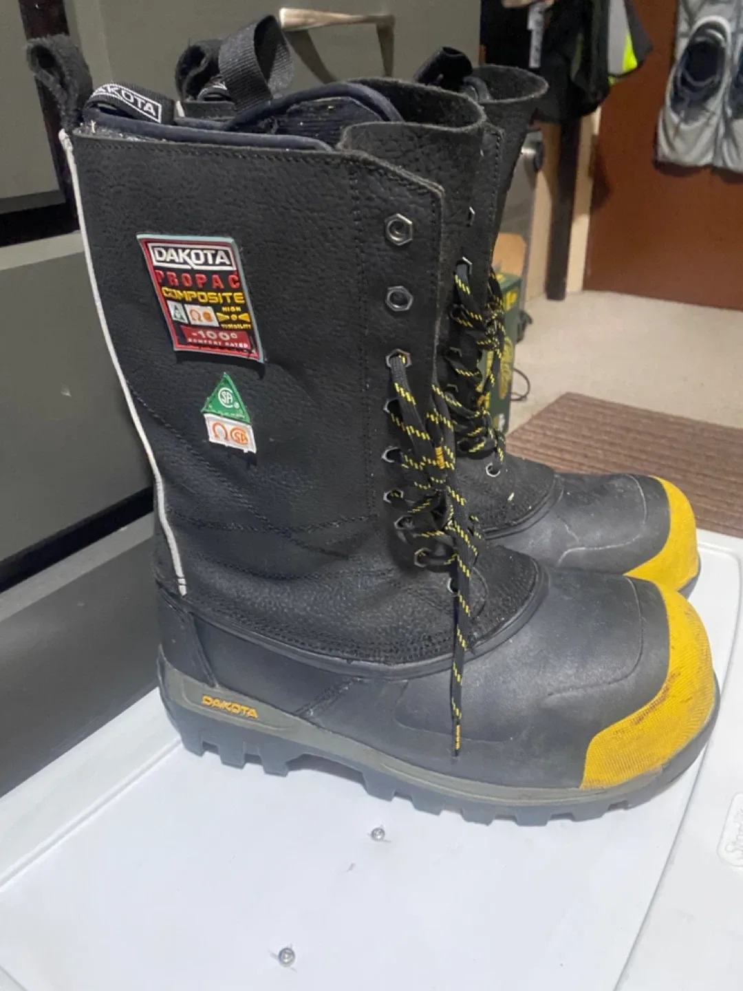 Dakota Propac Composite Toe Work Boots - Size 8 image indicator(2)