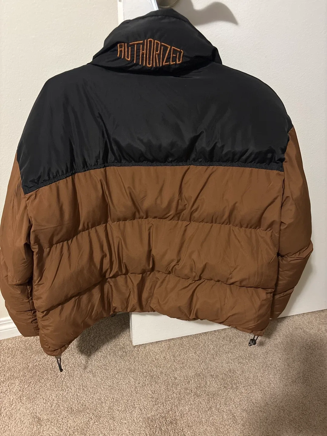 Authorized Puffer Jacket - Brown & Black - Size M image indicator(2)