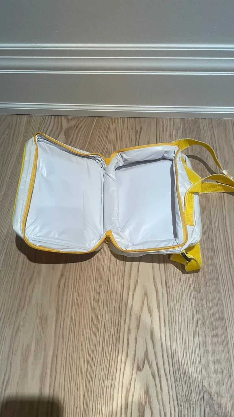 Bahamas Lunch Bag image indicator(2)