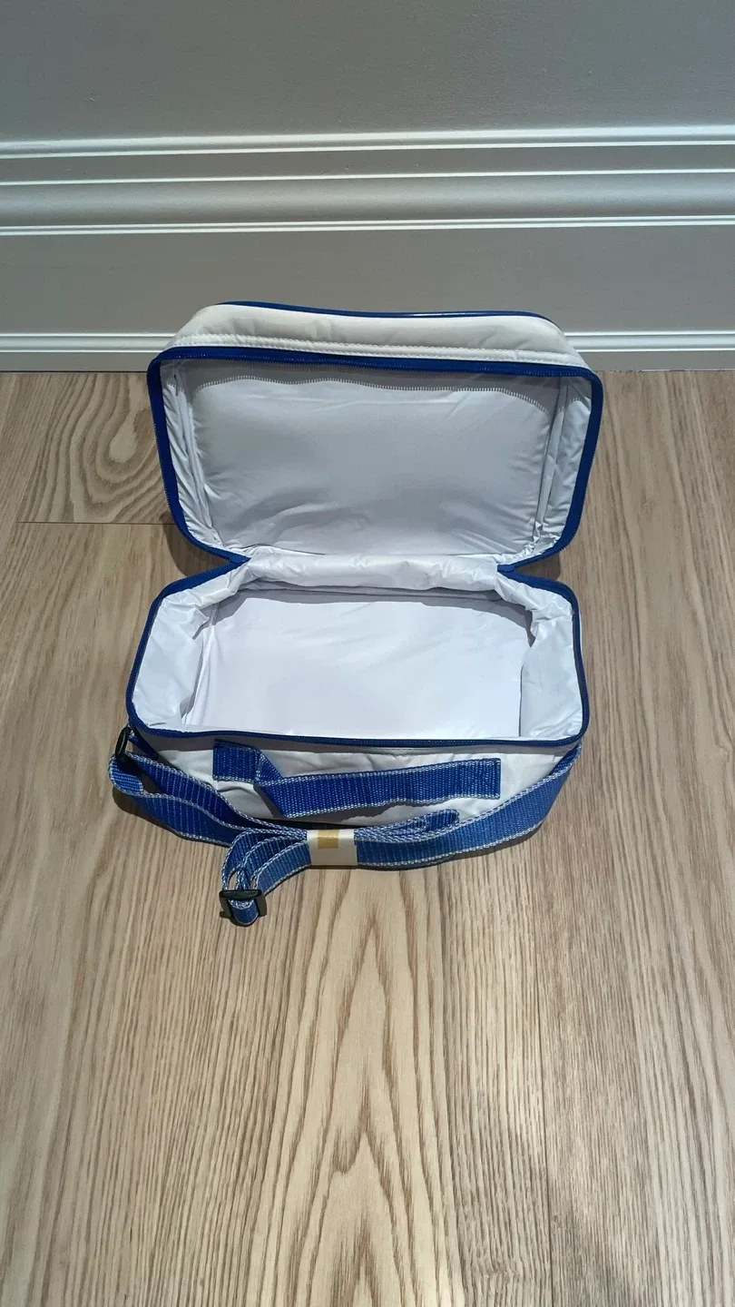 Bahamas Lunch Bag image indicator(2)