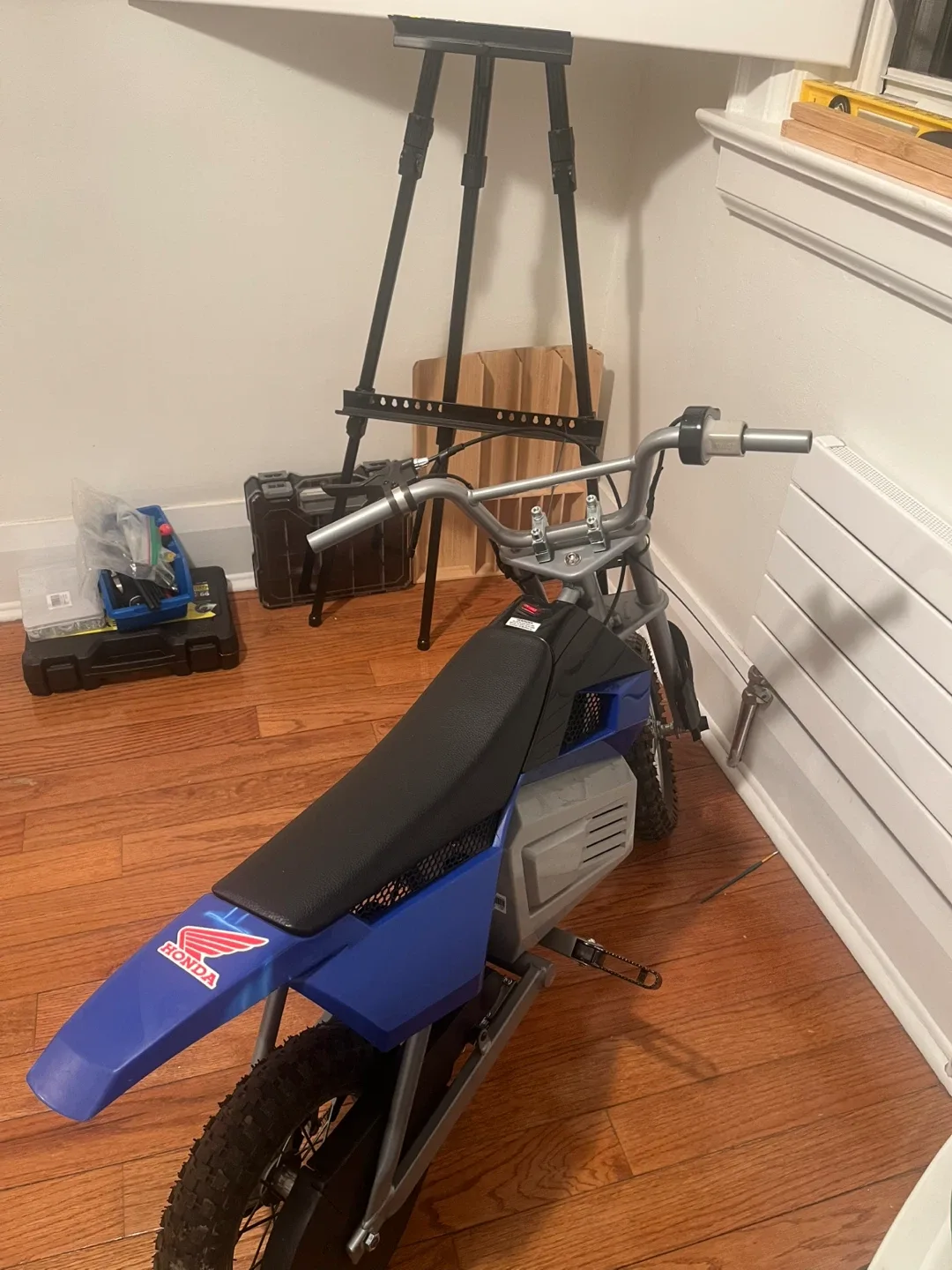 Razor Electric Dirt Bike 24V image indicator(2)