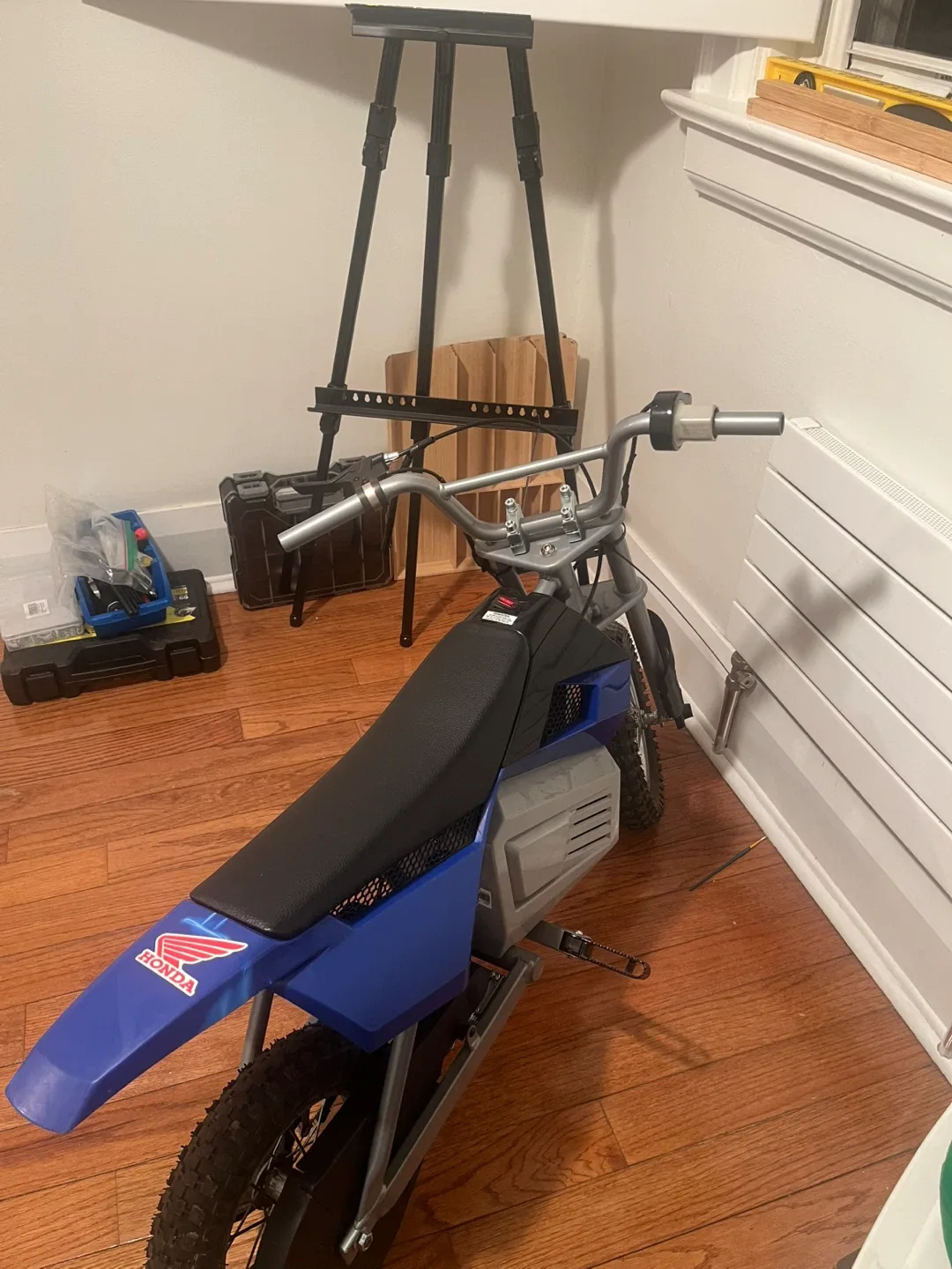 Razor Electric Dirt Bike 24V image indicator(6)