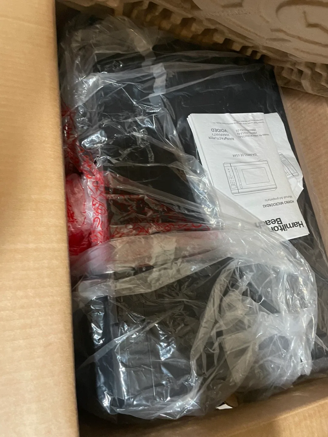 Hamilton Beach Midsize Microwave Oven - Like New! image indicator(3)