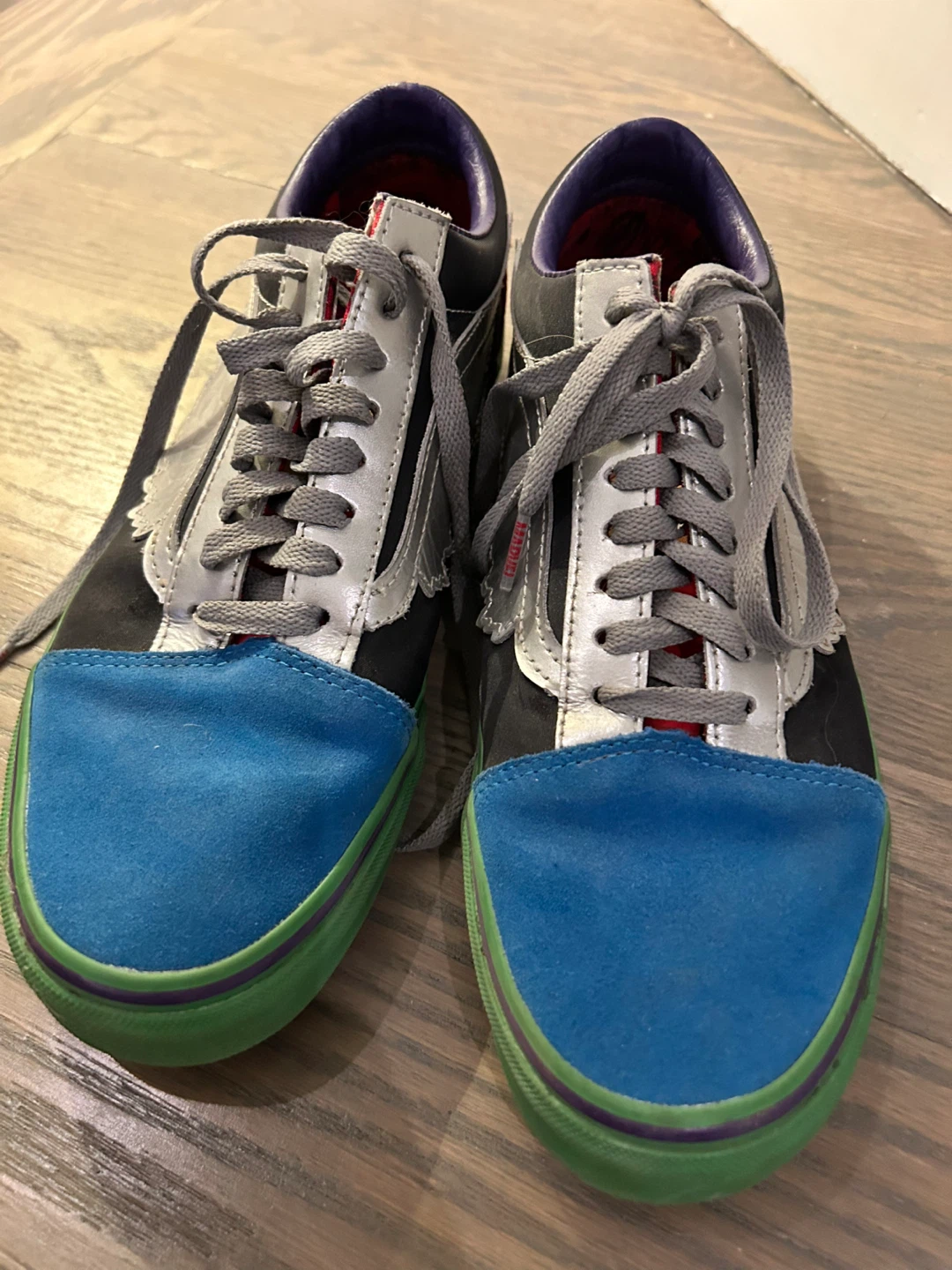 Vans Old Skool Captain America Shoes - photo 2