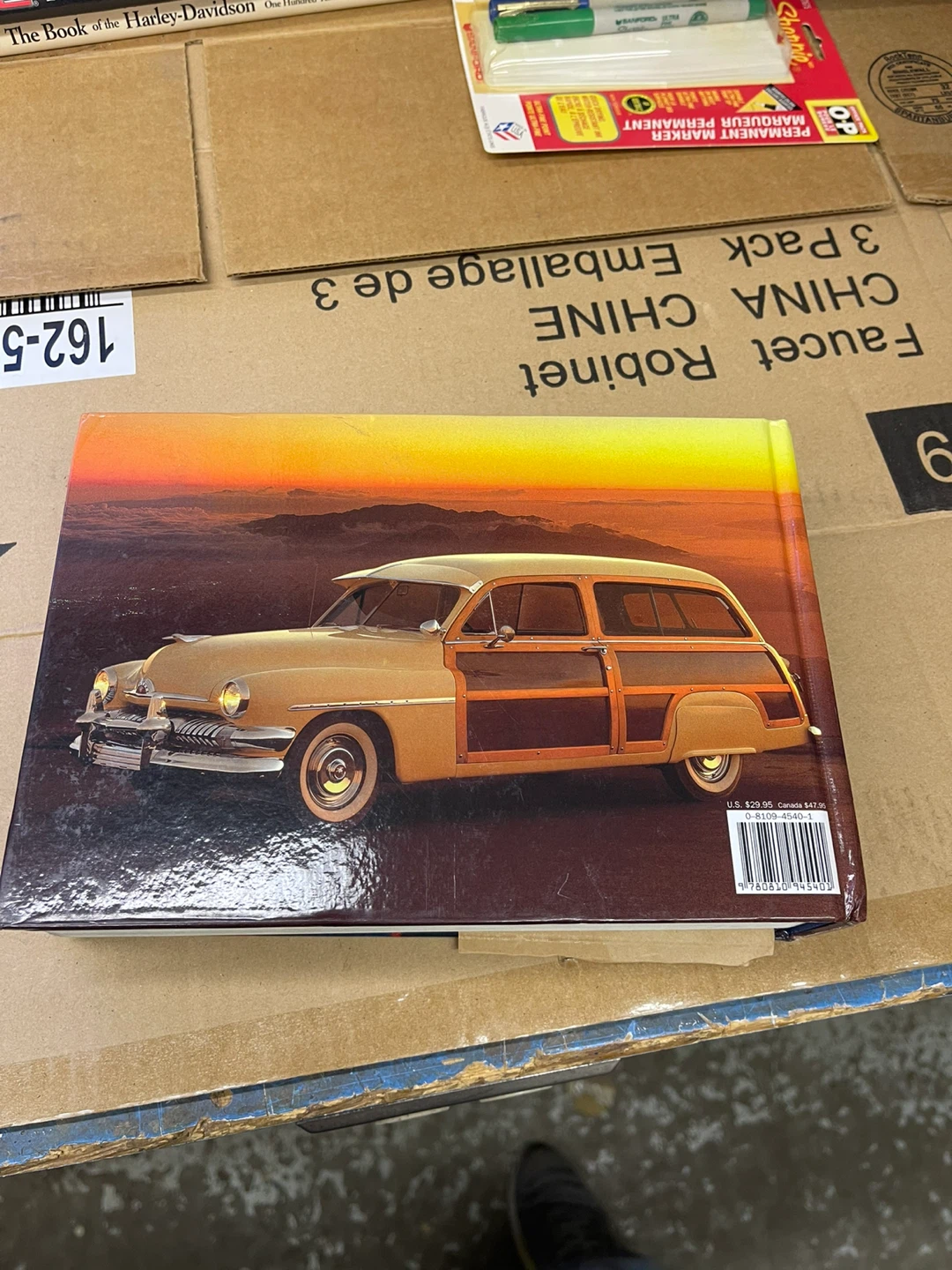 Roadside America 365 Days Book - photo 2