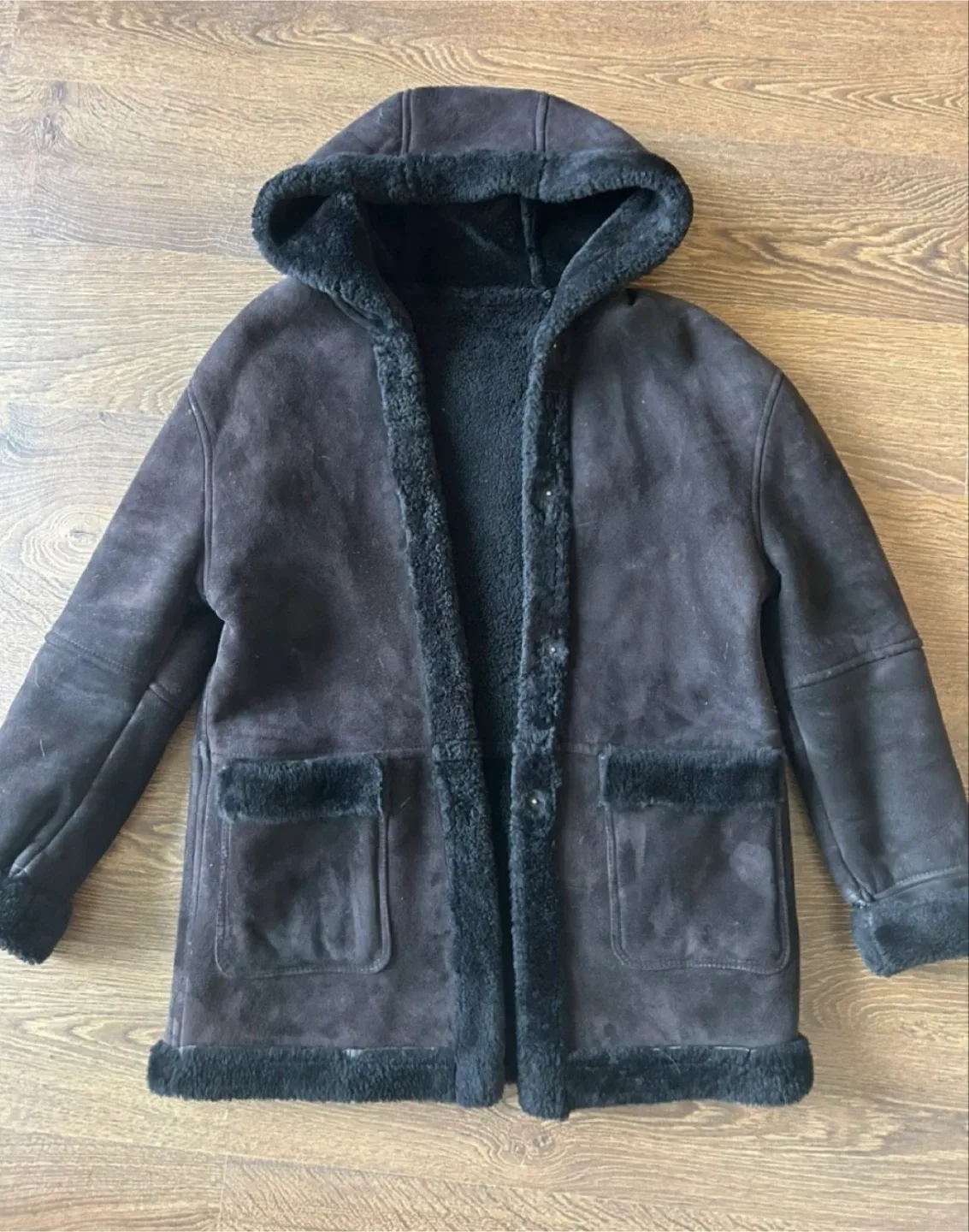 Men’s closet #clearout lot image indicator(5)