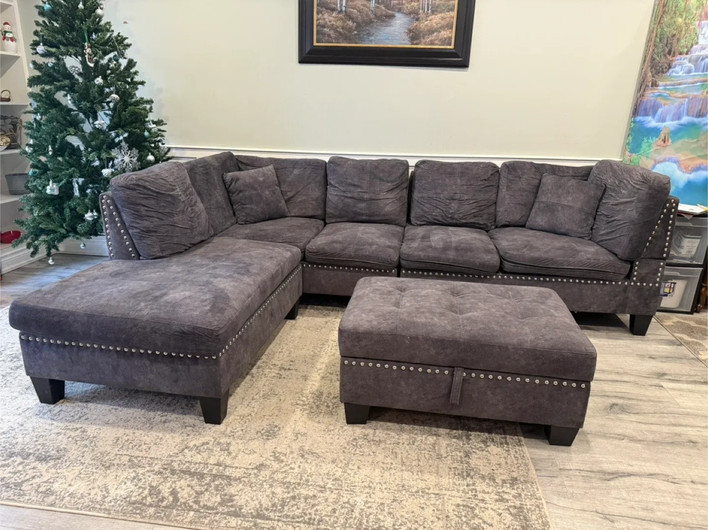 Grey Sectional Couch with Ottoman