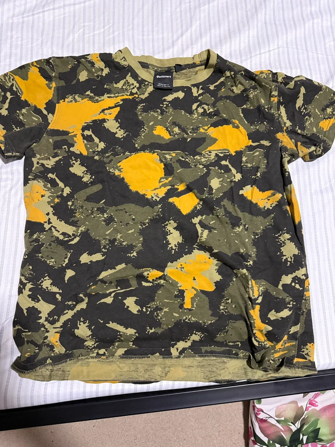 Outfitters Camo T-Shirt