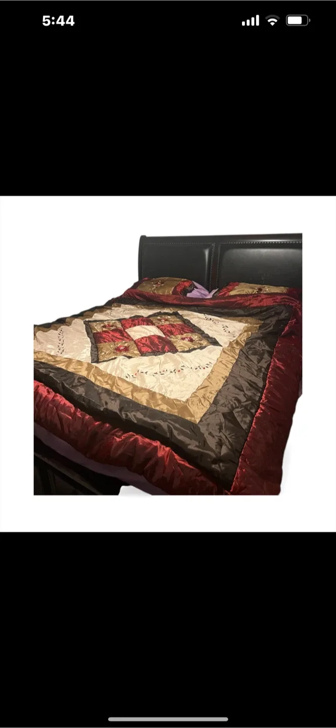 Queen Size Bedding Set