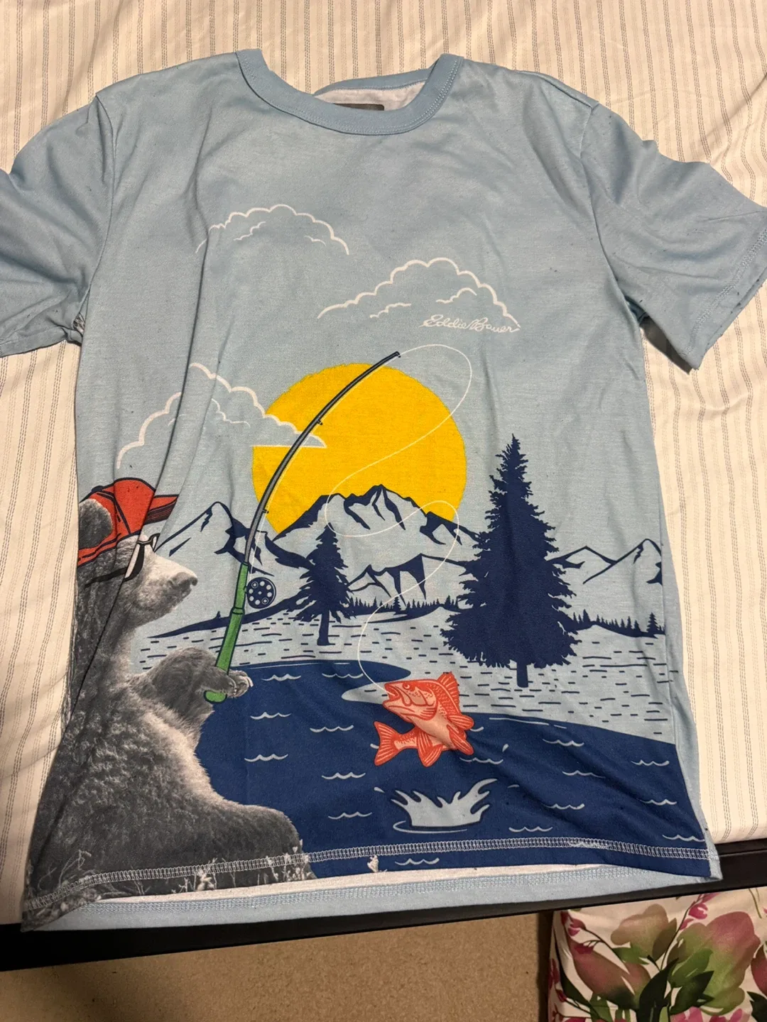 Eddie Bauer Graphic T-Shirt
