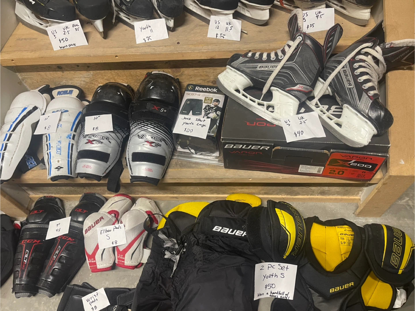Skates, Hockey Gear and more #cleanout - photo 3