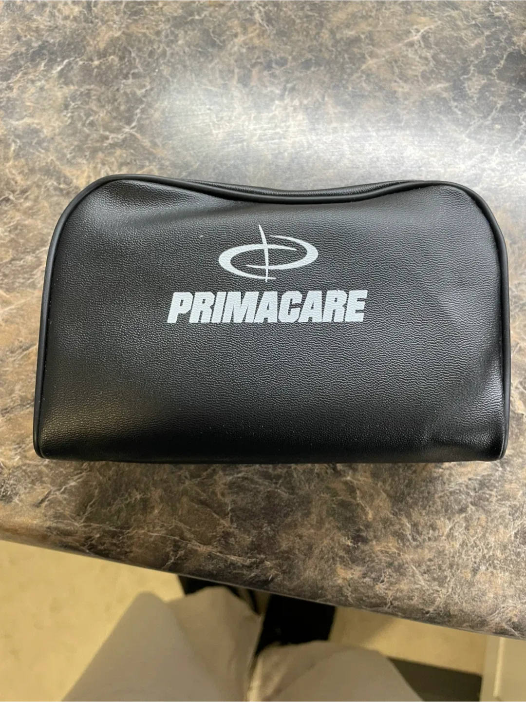 Primacare Aneroid Sphygmomanometer - Blood Pressure Monitor image indicator(2)