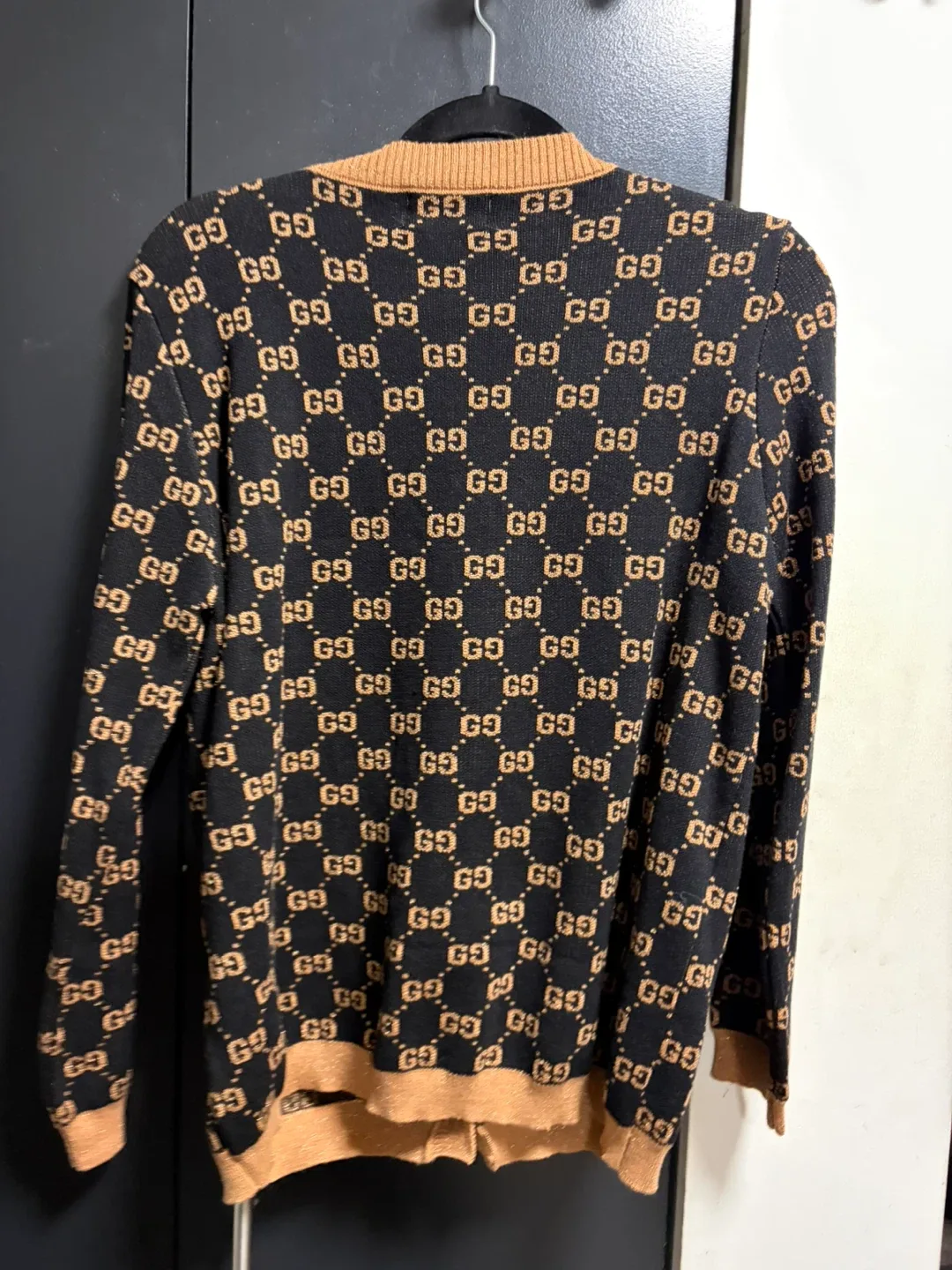 Gucci Cardigan - Black & Tan image indicator(2)