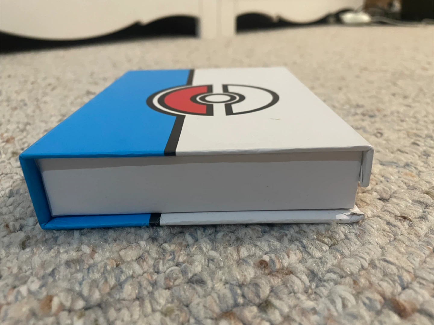 Pokémon League Badges Pin Set - used for display - photo 3