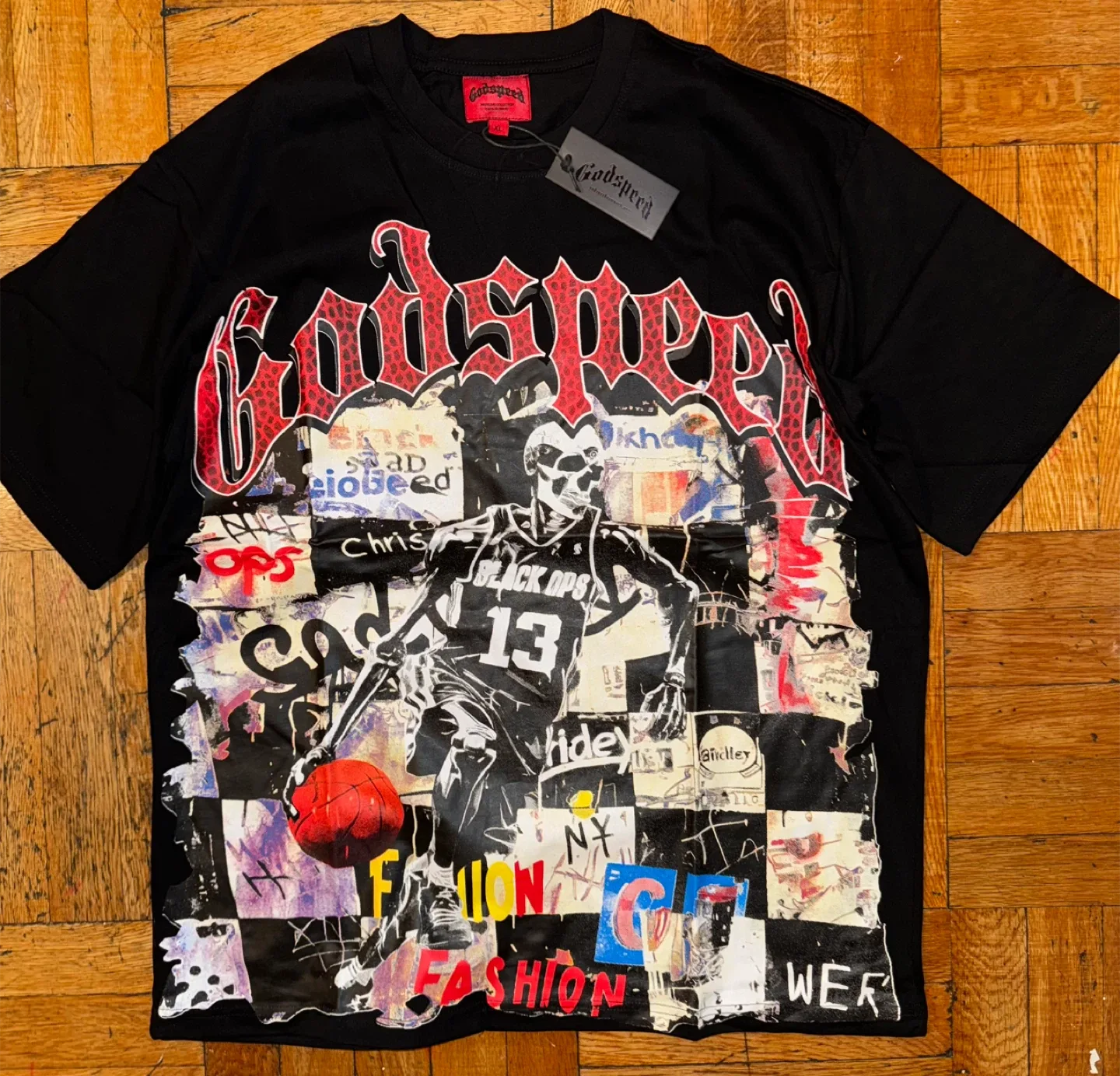 Graphic Print T-Shirts image indicator(6)