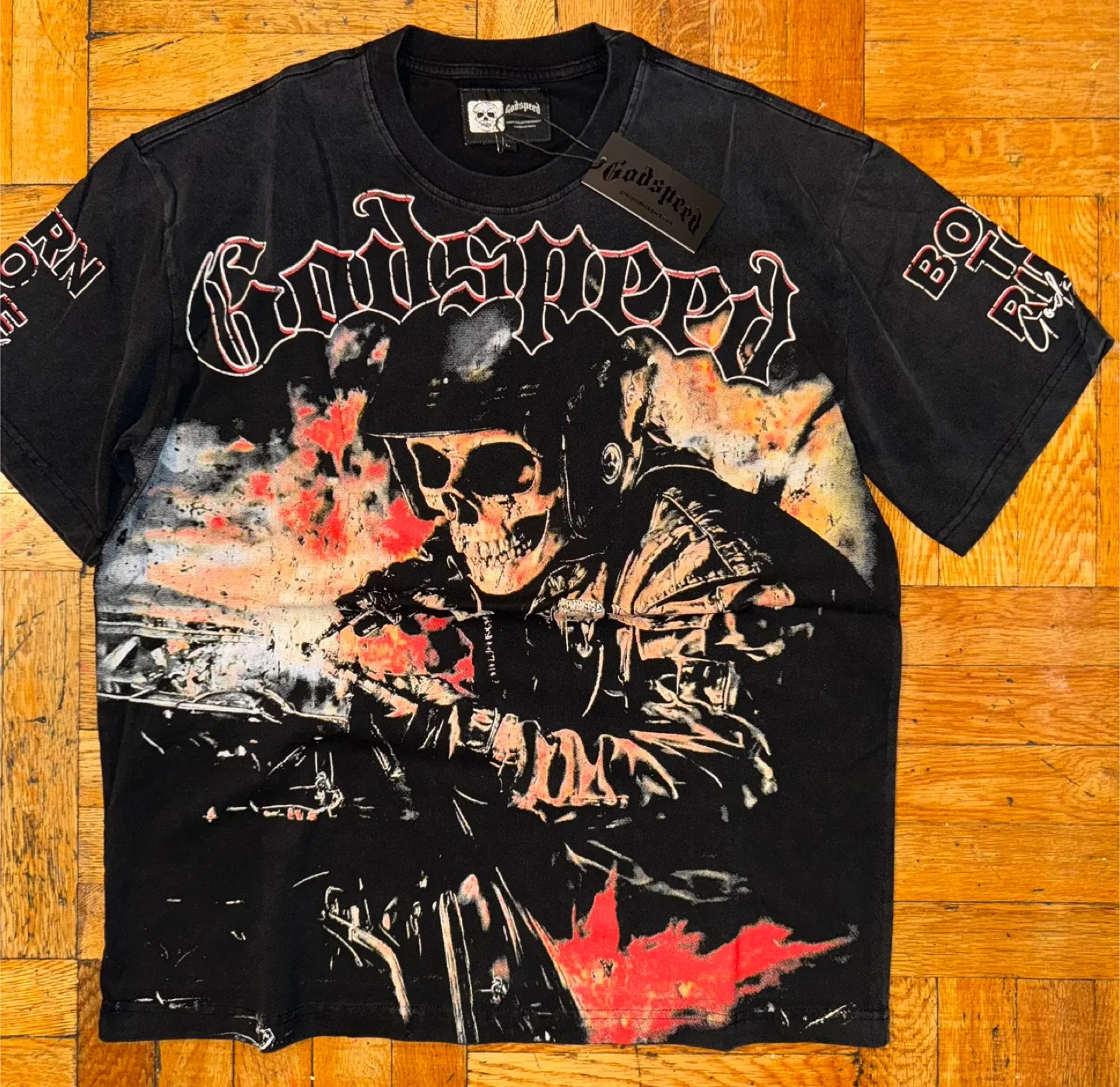 Graphic Print T-Shirts image indicator(3)