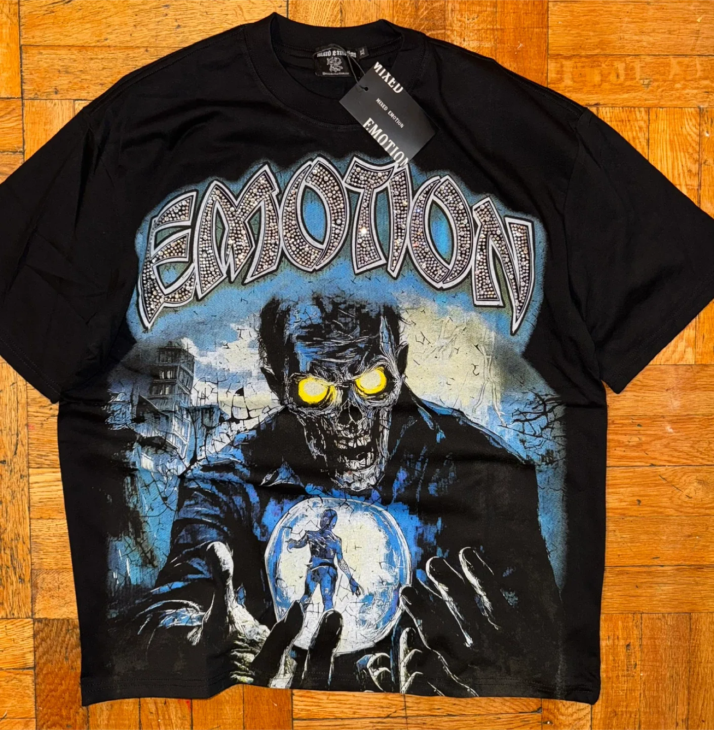 Graphic Print T-Shirts image indicator(2)