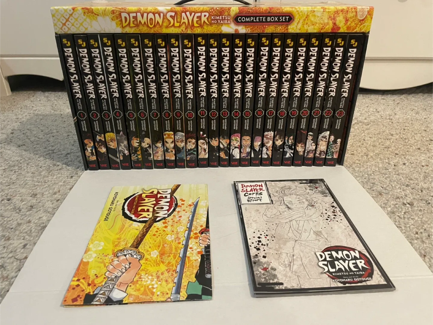 Demon Slayer Complete Box Set (Volumes 1-23) image indicator(2)