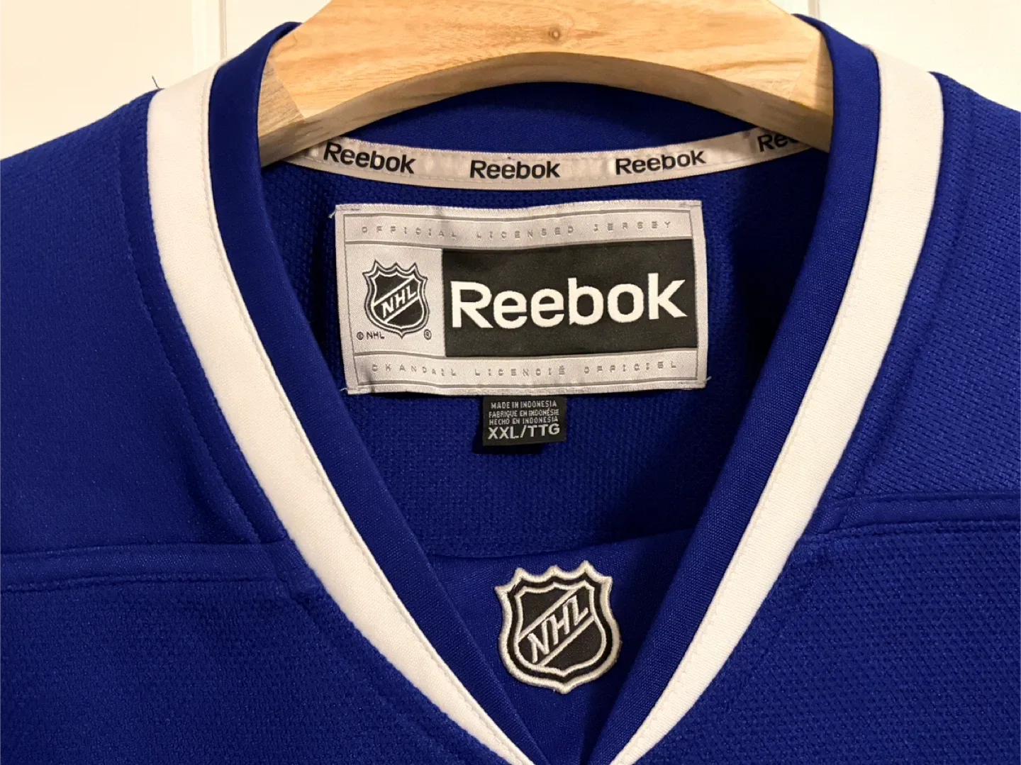 Authentic Reebok Vancouver Canucks Stick In Rink Jersey XXL 2XL image indicator(3)